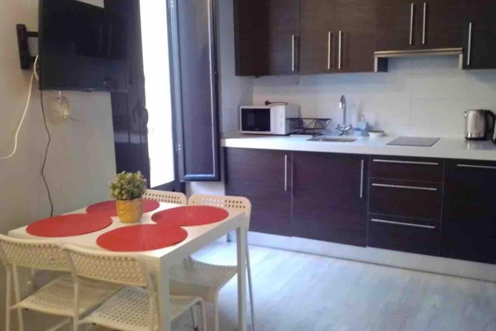 דירות סביליה Esse Atico. Precioso Atico Con Terraza En Pleno Centro מראה חיצוני תמונה